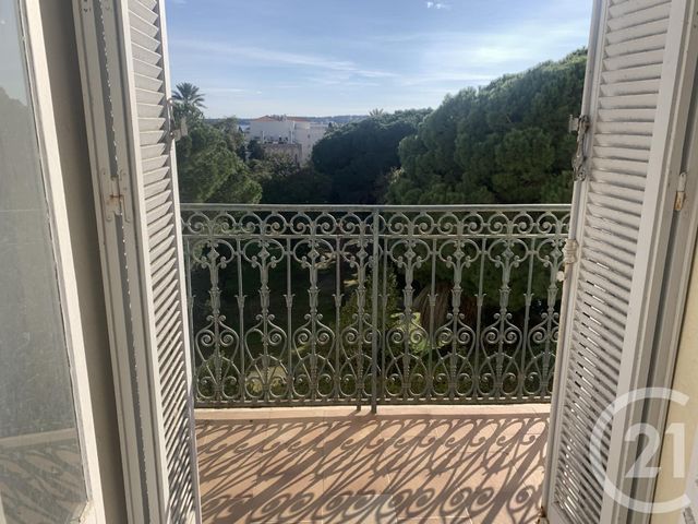 Afficher la photo en grand Appartement F2 à vendre - 2 pièces - 56.32 m2 - CANNES - 06 - PROVENCE-ALPES-COTE-D-AZUR - Century 21 Adhère Transactions