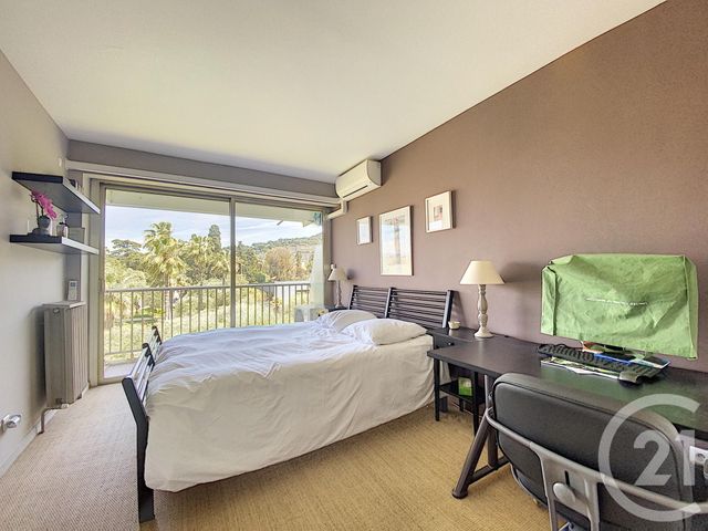 Appartement F3 à vendre - 3 pièces - 82.7 m2 - CANNES - 06 - PROVENCE-ALPES-COTE-D-AZUR - Century 21 Adhère Transactions Appartement F3 à vendre - 3 pièces - 82.7 m2 - CANNES - 06 - PROVENCE-ALPES-COTE-D-AZUR - Century 21 Adhère Transactions