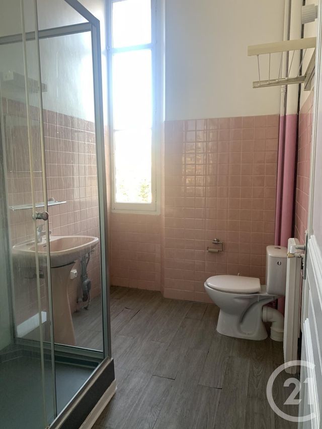 Afficher la photo en grand Appartement F2 à vendre - 2 pièces - 43.0 m2 - CANNES - 06 - PROVENCE-ALPES-COTE-D-AZUR - Century 21 Adhère Transactions