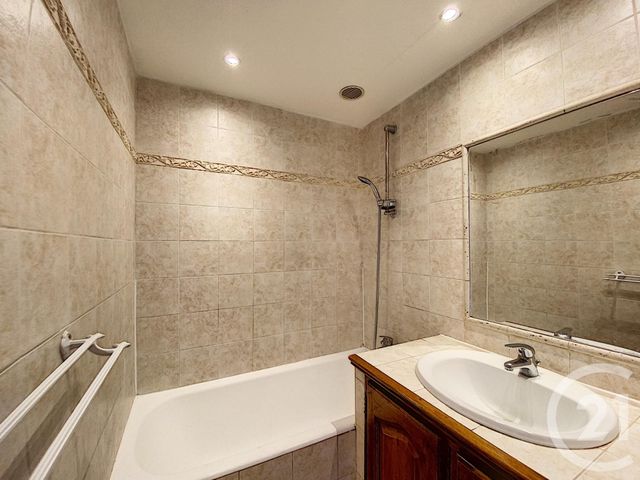 Afficher la photo en grand Appartement F2 à vendre - 2 pièces - 37.16 m2 - CANNES - 06 - PROVENCE-ALPES-COTE-D-AZUR - Century 21 Adhère Transactions