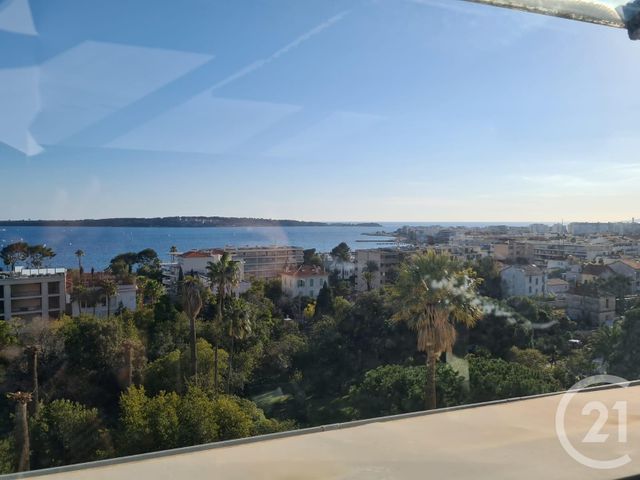 Afficher la photo en grand Appartement F2 à vendre - 2 pièces - 37.22 m2 - CANNES - 06 - PROVENCE-ALPES-COTE-D-AZUR - Century 21 Adhère Transactions