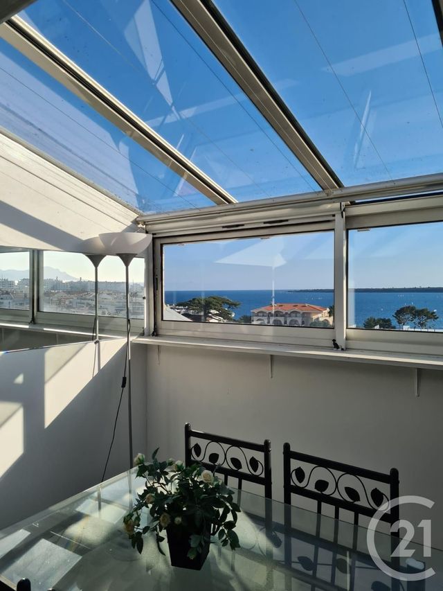 Afficher la photo en grand Appartement F2 à vendre - 2 pièces - 37.22 m2 - CANNES - 06 - PROVENCE-ALPES-COTE-D-AZUR - Century 21 Adhère Transactions