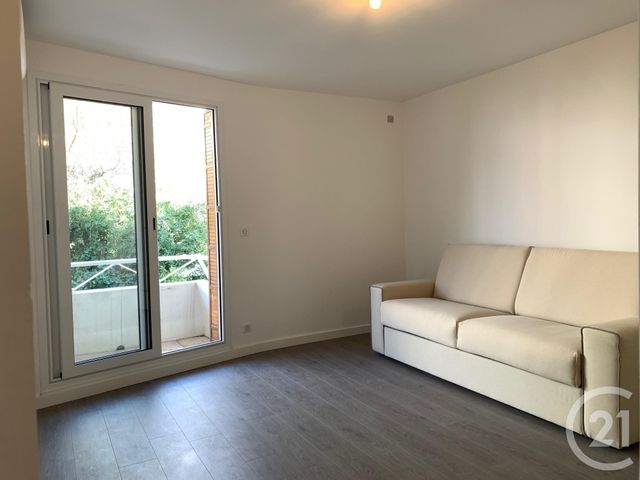 Afficher la photo en grand Appartement F2 à vendre - 2 pièces - 38.0 m2 - CANNES - 06 - PROVENCE-ALPES-COTE-D-AZUR - Century 21 Adhère Transactions