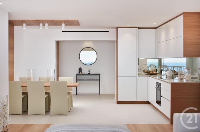Afficher la photo en grand Appartement F4 à vendre - 4 pièces - 105.0 m2 - CANNES - 06 - PROVENCE-ALPES-COTE-D-AZUR - Century 21 Adhère Transactions