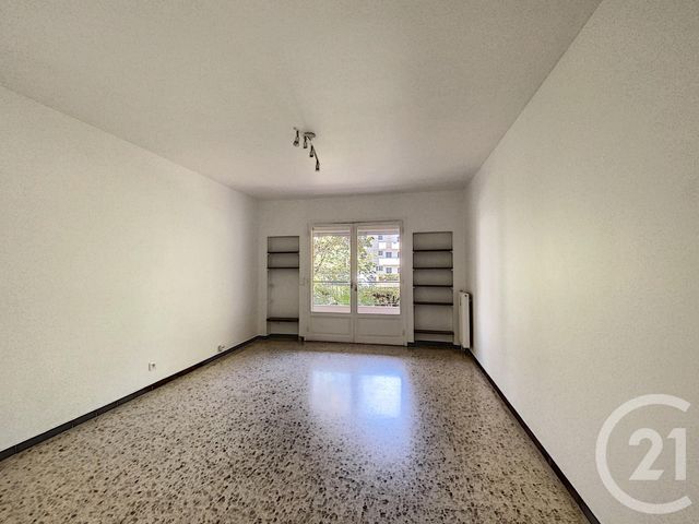 Afficher la photo en grand Appartement F1 à louer - 1 pièce - 28.52 m2 - CANNES - 06 - PROVENCE-ALPES-COTE-D-AZUR - Century 21 Adhère Transactions