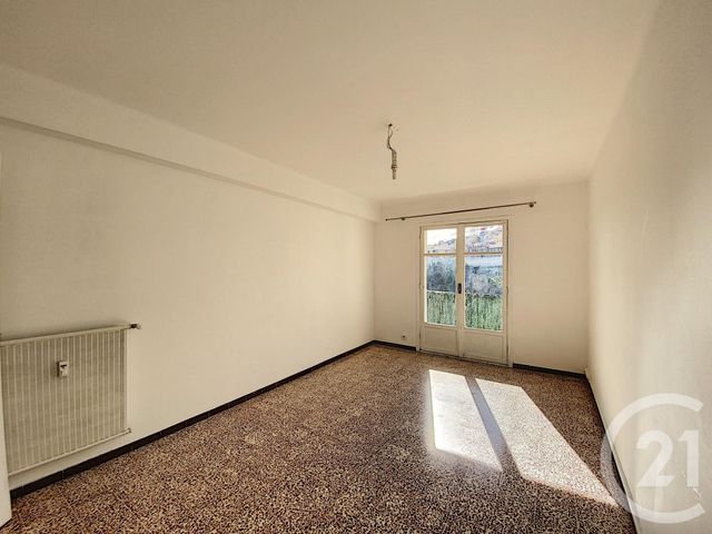 Afficher la photo en grand Appartement F3 à louer - 3 pièces - 54.52 m2 - GRASSE - 06 - PROVENCE-ALPES-COTE-D-AZUR - Century 21 Adhère Transactions