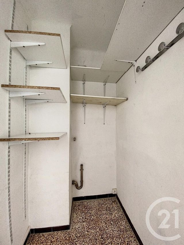 Afficher la photo en grand Appartement F3 à louer - 3 pièces - 54.52 m2 - GRASSE - 06 - PROVENCE-ALPES-COTE-D-AZUR - Century 21 Adhère Transactions