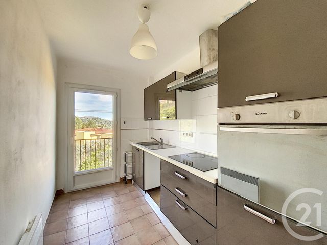 Afficher la photo en grand Appartement F3 à louer - 3 pièces - 54.52 m2 - GRASSE - 06 - PROVENCE-ALPES-COTE-D-AZUR - Century 21 Adhère Transactions