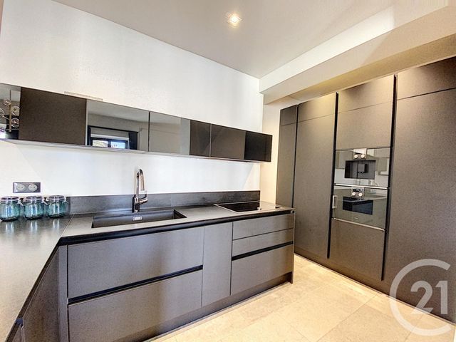Afficher la photo en grand Appartement F7 à vendre - 7 pièces - 195.0 m2 - CANNES - 06 - PROVENCE-ALPES-COTE-D-AZUR - Century 21 Adhère Transactions