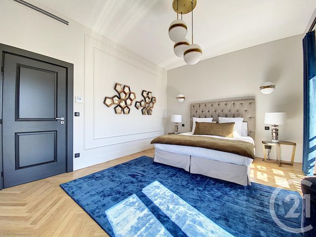 Afficher la photo en grand Appartement F7 à vendre - 7 pièces - 195.0 m2 - CANNES - 06 - PROVENCE-ALPES-COTE-D-AZUR - Century 21 Adhère Transactions