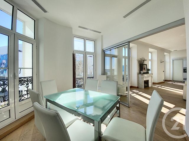 Afficher la photo en grand Appartement F4 à vendre - 5 pièces - 141.0 m2 - CANNES - 06 - PROVENCE-ALPES-COTE-D-AZUR - Century 21 Adhère Transactions