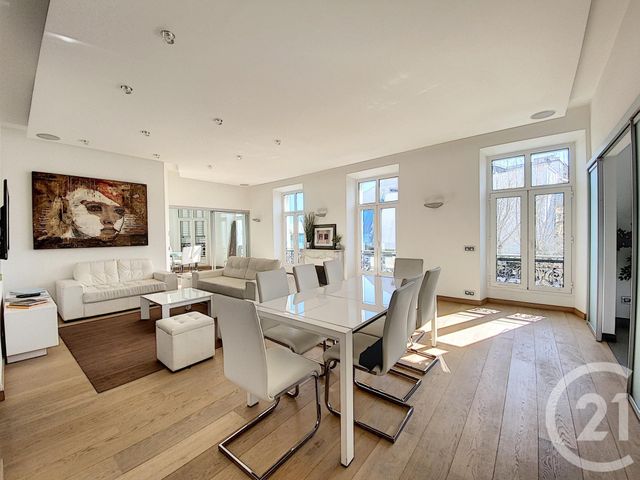 Afficher la photo en grand Appartement F4 à vendre - 5 pièces - 141.0 m2 - CANNES - 06 - PROVENCE-ALPES-COTE-D-AZUR - Century 21 Adhère Transactions