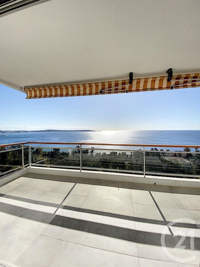 appartement à vendre - 4 pièces - 100.0 m2 - CANNES - 06 - PROVENCE-ALPES-COTE-D-AZUR - Century 21 Adhère Transactions appartement à vendre - 4 pièces - 100.0 m2 - CANNES - 06 - PROVENCE-ALPES-COTE-D-AZUR - Century 21 Adhère Transactions
