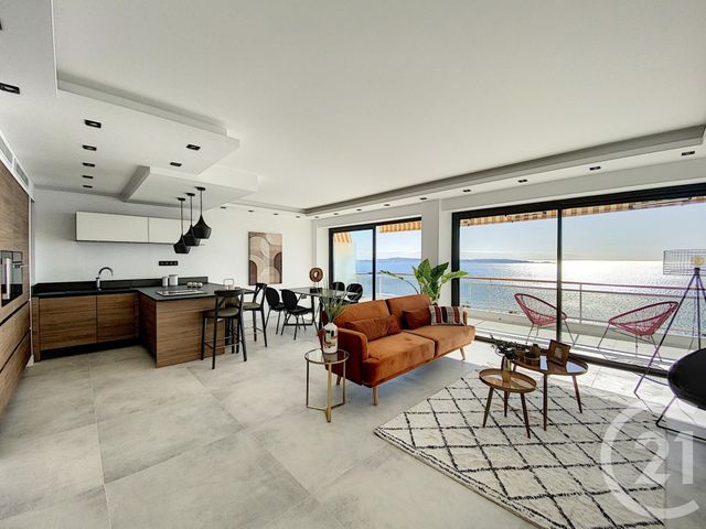 appartement à vendre - 4 pièces - 100.0 m2 - CANNES - 06 - PROVENCE-ALPES-COTE-D-AZUR - Century 21 Adhère Transactions appartement à vendre - 4 pièces - 100.0 m2 - CANNES - 06 - PROVENCE-ALPES-COTE-D-AZUR - Century 21 Adhère Transactions