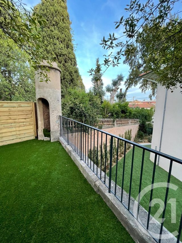 Appartement F3 à louer - 3 pièces - 64.18 m2 - CANNES - 06 - PROVENCE-ALPES-COTE-D-AZUR - Century 21 Adhère Transactions Appartement F3 à louer - 3 pièces - 64.18 m2 - CANNES - 06 - PROVENCE-ALPES-COTE-D-AZUR - Century 21 Adhère Transactions