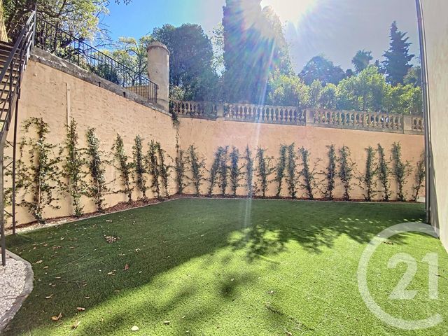 Appartement F3 à louer - 3 pièces - 64.18 m2 - CANNES - 06 - PROVENCE-ALPES-COTE-D-AZUR - Century 21 Adhère Transactions Appartement F3 à louer - 3 pièces - 64.18 m2 - CANNES - 06 - PROVENCE-ALPES-COTE-D-AZUR - Century 21 Adhère Transactions