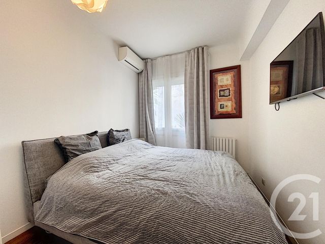 Appartement F3 à vendre - 3 pièces - 93.36 m2 - CANNES - 06 - PROVENCE-ALPES-COTE-D-AZUR - Century 21 Adhère Transactions Appartement F3 à vendre - 3 pièces - 93.36 m2 - CANNES - 06 - PROVENCE-ALPES-COTE-D-AZUR - Century 21 Adhère Transactions