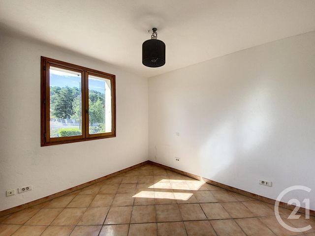 maison à louer - 5 pièces - 105.31 m2 - GRASSE - 06 - PROVENCE-ALPES-COTE-D-AZUR - Century 21 Adhère Transactions maison à louer - 5 pièces - 105.31 m2 - GRASSE - 06 - PROVENCE-ALPES-COTE-D-AZUR - Century 21 Adhère Transactions