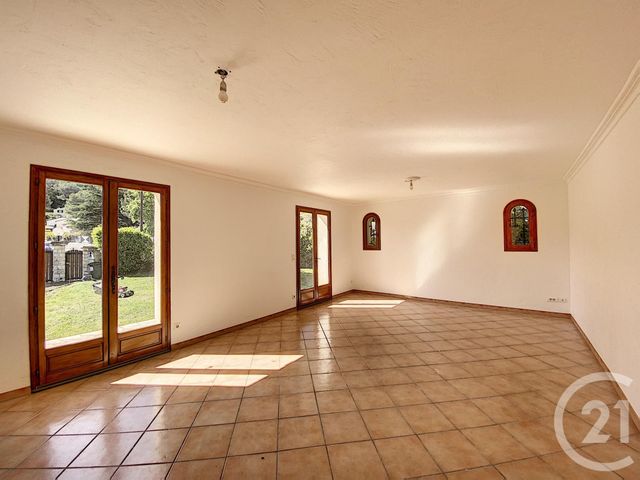 maison à louer - 5 pièces - 105.31 m2 - GRASSE - 06 - PROVENCE-ALPES-COTE-D-AZUR - Century 21 Adhère Transactions maison à louer - 5 pièces - 105.31 m2 - GRASSE - 06 - PROVENCE-ALPES-COTE-D-AZUR - Century 21 Adhère Transactions