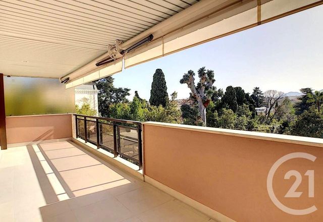 Appartement F3 à vendre - 3 pièces - 111.0 m2 - CANNES - 06 - PROVENCE-ALPES-COTE-D-AZUR - Century 21 Adhère Transactions Appartement F3 à vendre - 3 pièces - 111.0 m2 - CANNES - 06 - PROVENCE-ALPES-COTE-D-AZUR - Century 21 Adhère Transactions