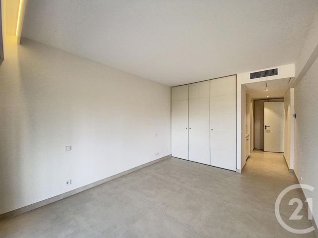 Appartement F3 à vendre - 3 pièces - 93.0 m2 - CANNES - 06 - PROVENCE-ALPES-COTE-D-AZUR - Century 21 Adhère Transactions Appartement F3 à vendre - 3 pièces - 93.0 m2 - CANNES - 06 - PROVENCE-ALPES-COTE-D-AZUR - Century 21 Adhère Transactions