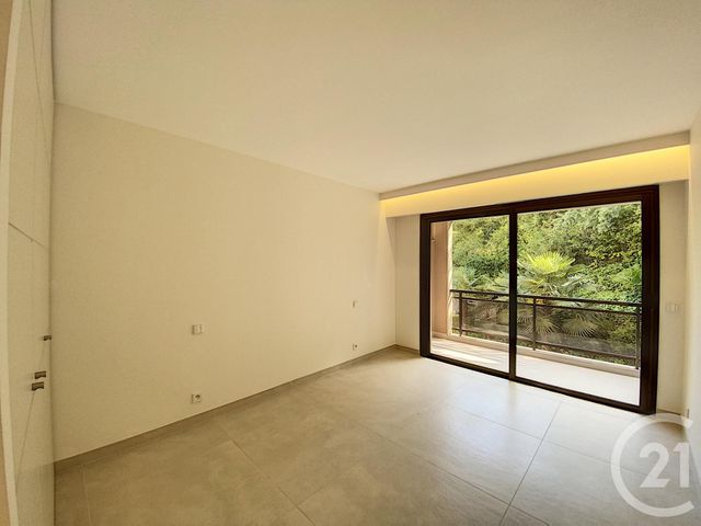 Appartement F3 à vendre - 3 pièces - 93.0 m2 - CANNES - 06 - PROVENCE-ALPES-COTE-D-AZUR - Century 21 Adhère Transactions Appartement F3 à vendre - 3 pièces - 93.0 m2 - CANNES - 06 - PROVENCE-ALPES-COTE-D-AZUR - Century 21 Adhère Transactions
