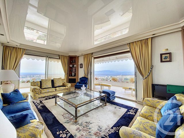 Afficher la photo en grand Appartement F4 à vendre - 4 pièces - 132.0 m2 - CANNES - 06 - PROVENCE-ALPES-COTE-D-AZUR - Century 21 Adhère Transactions