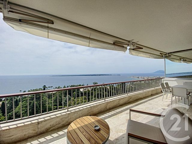 Afficher la photo en grand appartement à vendre - 4 pièces - 106.0 m2 - CANNES - 06 - PROVENCE-ALPES-COTE-D-AZUR - Century 21 Adhère Transactions