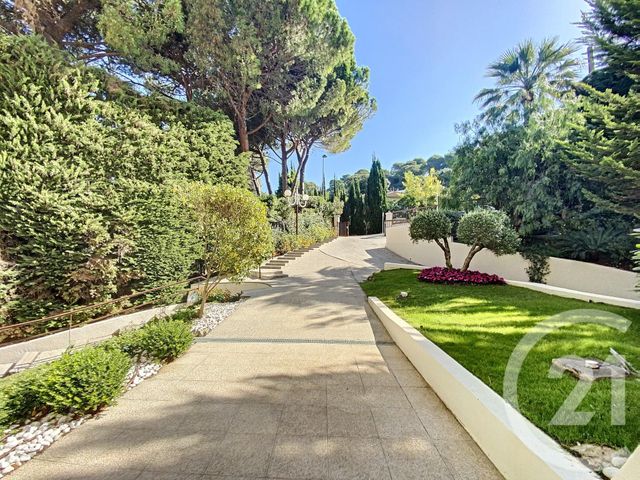 Afficher la photo en grand Appartement F4 à vendre - 4 pièces - 102.0 m2 - CANNES - 06 - PROVENCE-ALPES-COTE-D-AZUR - Century 21 Adhère Transactions
