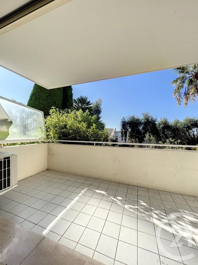 Appartement F1 à vendre - 1 pièce - 29.0 m2 - CANNES - 06 - PROVENCE-ALPES-COTE-D-AZUR - Century 21 Adhère Transactions