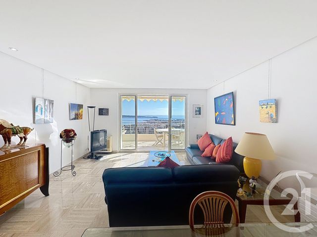 Appartement F2 à vendre - 2 pièces - 67.0 m2 - CANNES - 06 - PROVENCE-ALPES-COTE-D-AZUR - Century 21 Adhère Transactions