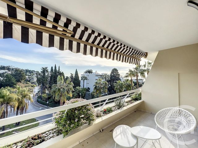 Appartement F3 à vendre - 3 pièces - 63.02 m2 - CANNES - 06 - PROVENCE-ALPES-COTE-D-AZUR - Century 21 Adhère Transactions