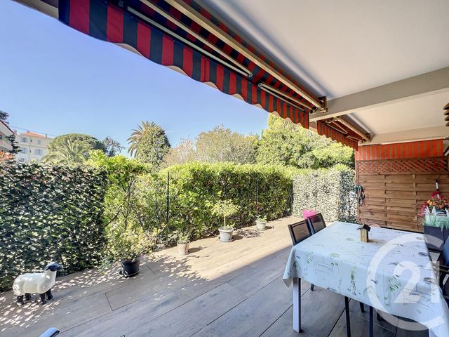 Appartement F3 à vendre - 3 pièces - 99.0 m2 - CANNES - 06 - PROVENCE-ALPES-COTE-D-AZUR - Century 21 Adhère Transactions