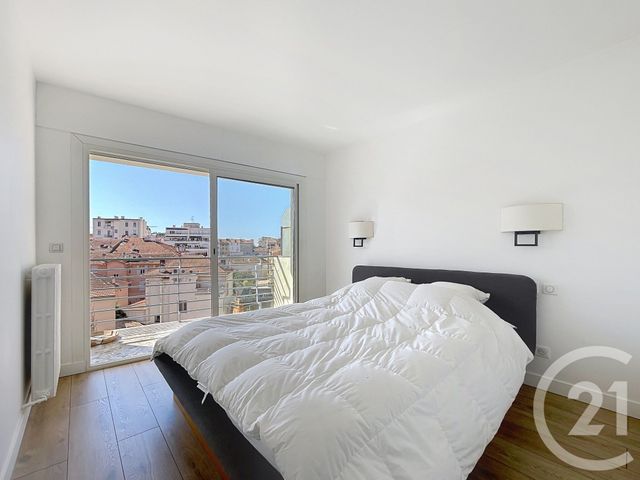Appartement F3 à vendre - 3 pièces - 73.0 m2 - CANNES - 06 - PROVENCE-ALPES-COTE-D-AZUR - Century 21 Adhère Transactions