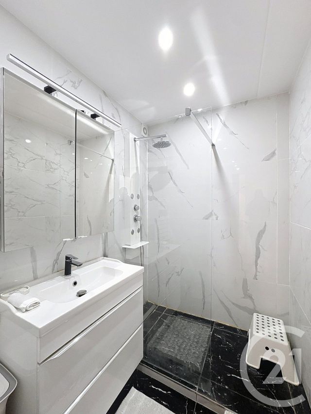 Appartement F3 à vendre - 3 pièces - 51.89 m2 - CANNES - 06 - PROVENCE-ALPES-COTE-D-AZUR - Century 21 Adhère Transactions