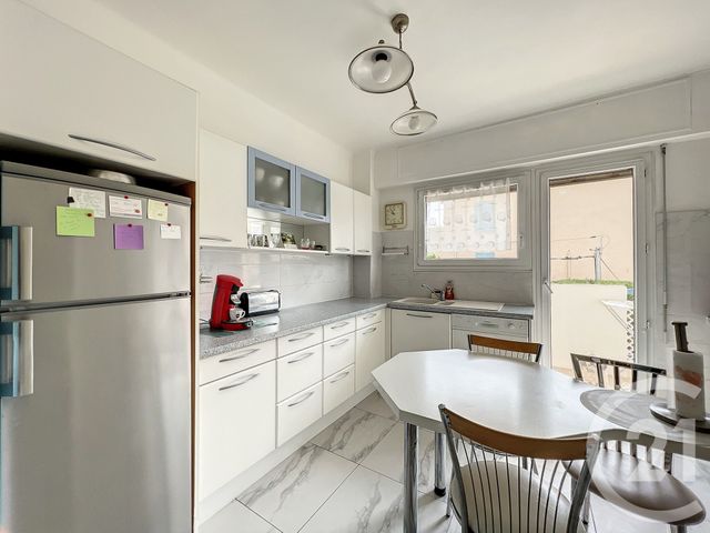 Appartement F4 à vendre - 4 pièces - 89.31 m2 - CANNES - 06 - PROVENCE-ALPES-COTE-D-AZUR - Century 21 Adhère Transactions