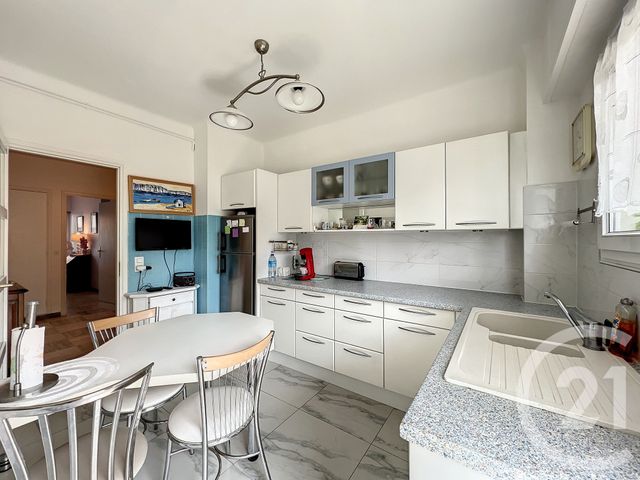 Appartement F4 à vendre - 4 pièces - 89.31 m2 - CANNES - 06 - PROVENCE-ALPES-COTE-D-AZUR - Century 21 Adhère Transactions