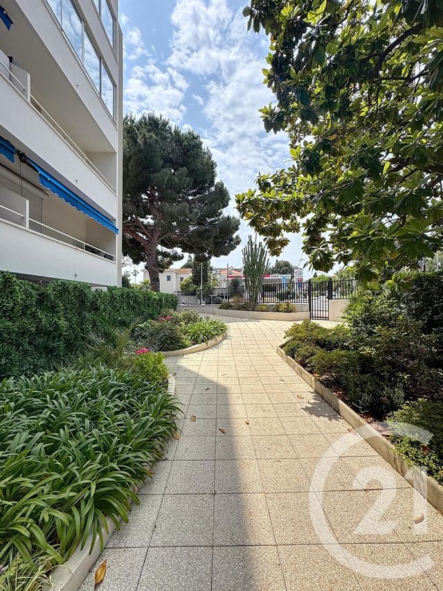 Appartement F5 à vendre - 5 pièces - 118.0 m2 - CANNES - 06 - PROVENCE-ALPES-COTE-D-AZUR - Century 21 Adhère Transactions