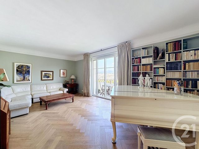 Appartement F5 à vendre - 5 pièces - 147.0 m2 - CANNES - 06 - PROVENCE-ALPES-COTE-D-AZUR - Century 21 Adhère Transactions