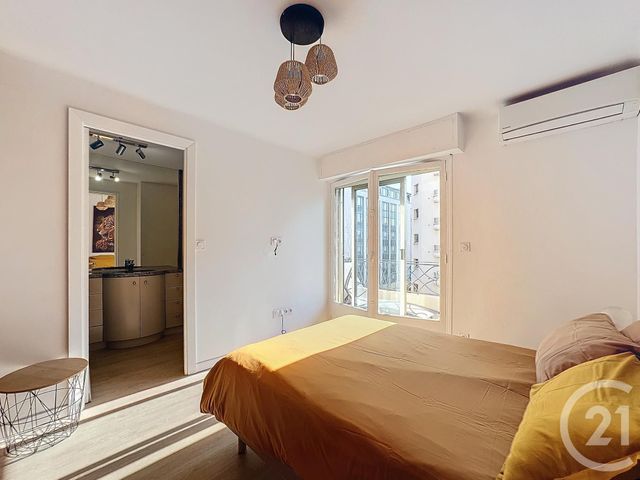 Appartement F2 à vendre - 2 pièces - 40.0 m2 - CANNES - 06 - PROVENCE-ALPES-COTE-D-AZUR - Century 21 Adhère Transactions