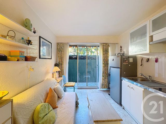 Appartement F2 à vendre - 2 pièces - 35.0 m2 - CANNES - 06 - PROVENCE-ALPES-COTE-D-AZUR - Century 21 Adhère Transactions