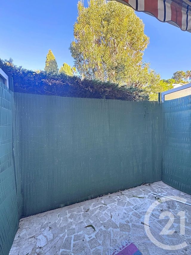 Appartement F2 à vendre - 2 pièces - 35.0 m2 - CANNES - 06 - PROVENCE-ALPES-COTE-D-AZUR - Century 21 Adhère Transactions
