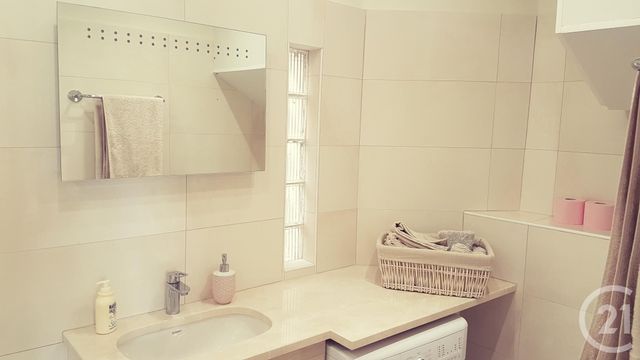 Appartement F2 à vendre - 2 pièces - 38.5 m2 - CANNES - 06 - PROVENCE-ALPES-COTE-D-AZUR - Century 21 Adhère Transactions