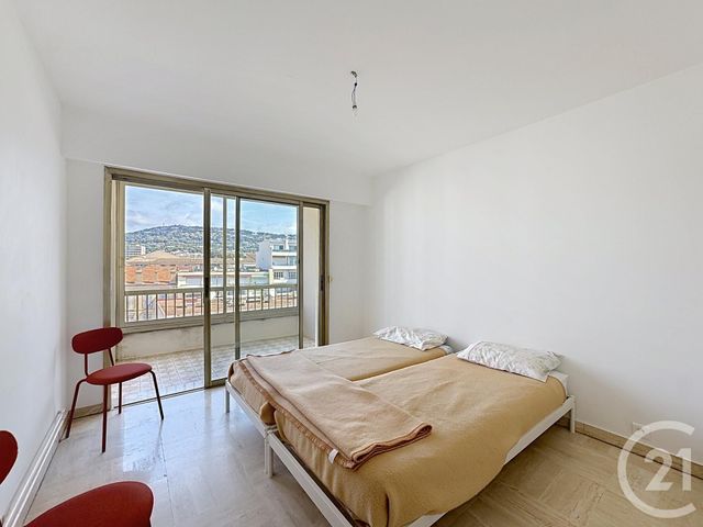 Appartement F3 à vendre - 3 pièces - 80.0 m2 - CANNES - 06 - PROVENCE-ALPES-COTE-D-AZUR - Century 21 Adhère Transactions