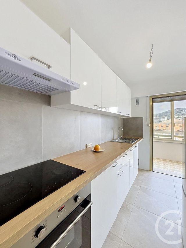 Appartement F3 à vendre - 3 pièces - 80.0 m2 - CANNES - 06 - PROVENCE-ALPES-COTE-D-AZUR - Century 21 Adhère Transactions