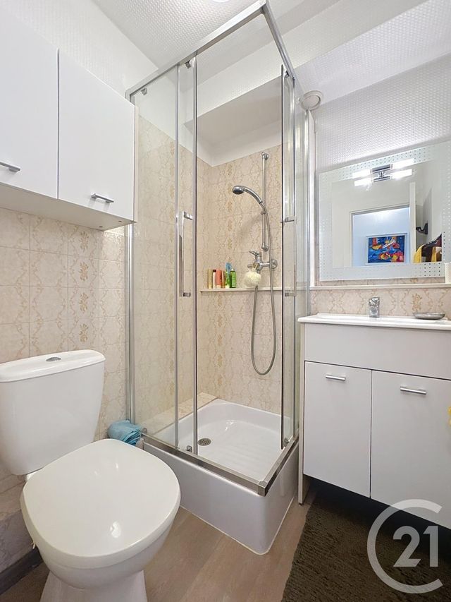 Appartement Studio à vendre - 1 pièce - 14.0 m2 - CANNES - 06 - PROVENCE-ALPES-COTE-D-AZUR - Century 21 Adhère Transactions