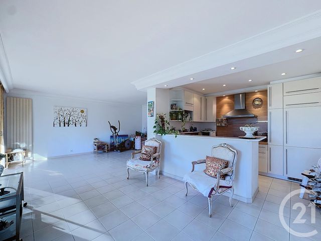 Appartement F3 à vendre - 3 pièces - 78.36 m2 - CANNES - 06 - PROVENCE-ALPES-COTE-D-AZUR - Century 21 Adhère Transactions