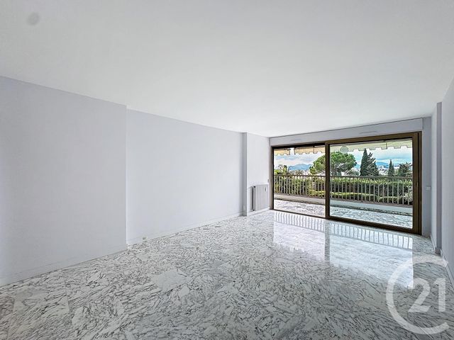 Afficher la photo en grand Appartement F2 à vendre - 2 pièces - 68.54 m2 - CANNES - 06 - PROVENCE-ALPES-COTE-D-AZUR - Century 21 Adhère Transactions