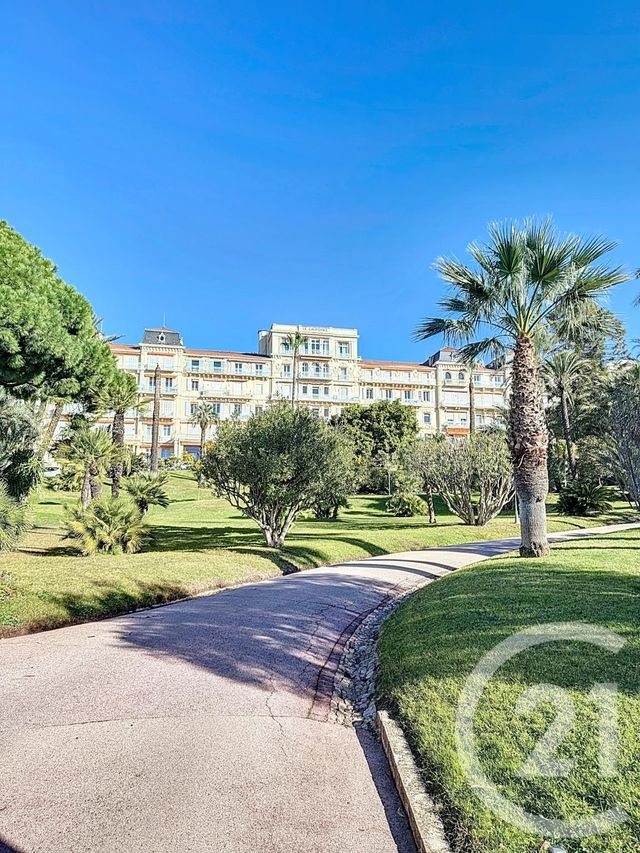 Appartement F3 à vendre - 3 pièces - 108.82 m2 - CANNES - 06 - PROVENCE-ALPES-COTE-D-AZUR - Century 21 Adhère Transactions
