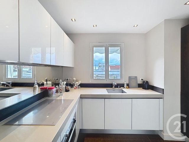 Afficher la photo en grand Appartement F4 à vendre - 4 pièces - 98.67 m2 - CANNES - 06 - PROVENCE-ALPES-COTE-D-AZUR - Century 21 Adhère Transactions